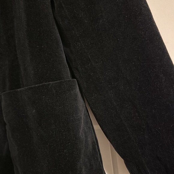 Vintage Black Velvet Blazer - Picture 2 of 4